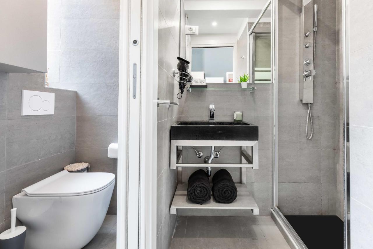 Duomo In 8 Stops Suite Deluxe Loft Milán Exterior foto